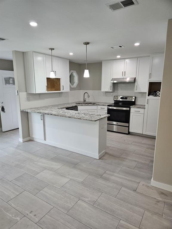 2112 Courtney St # B, Austin, TX 78745