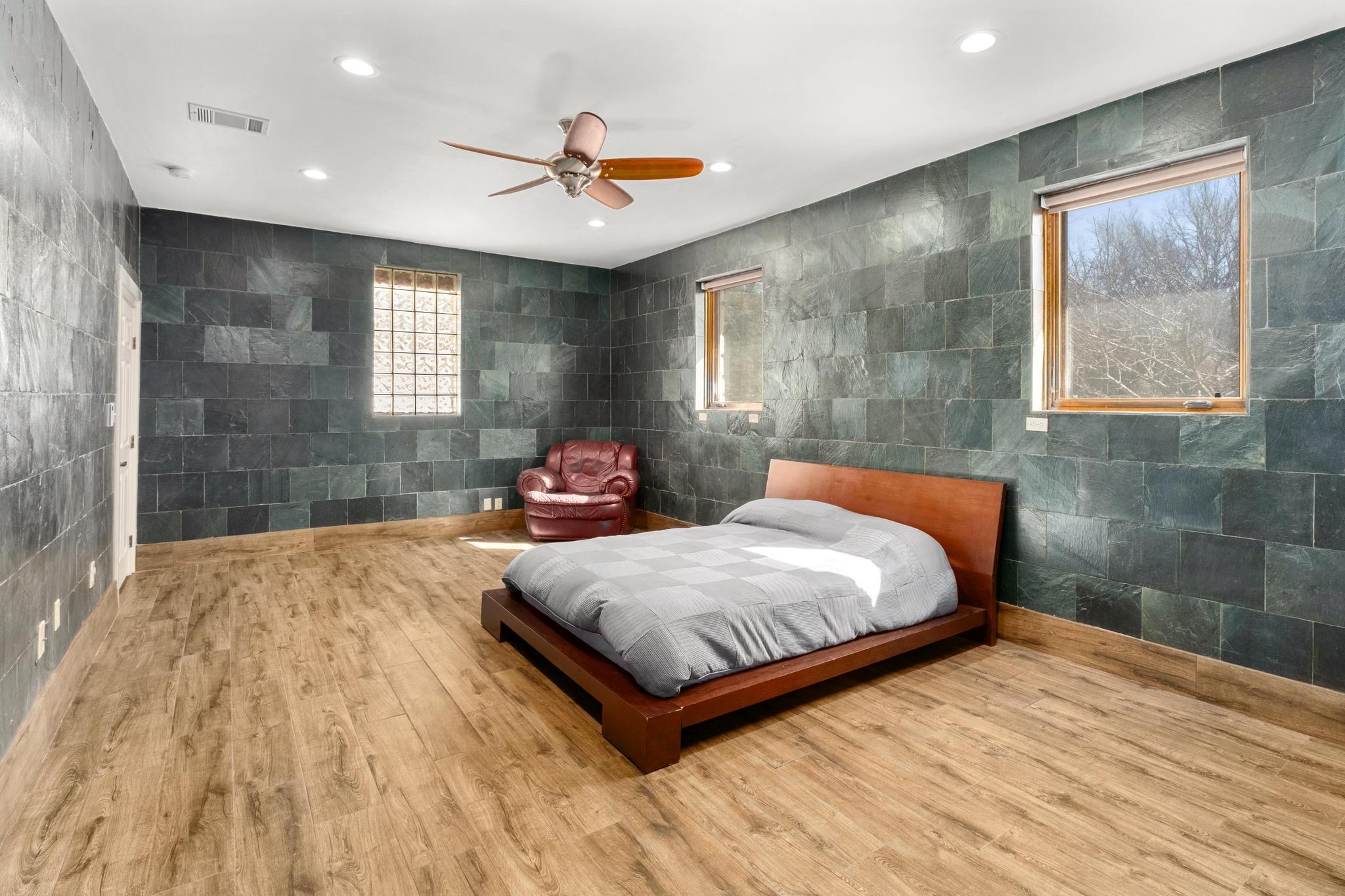 340 Barton Ranch Rd, Dripping Springs, TX 78620