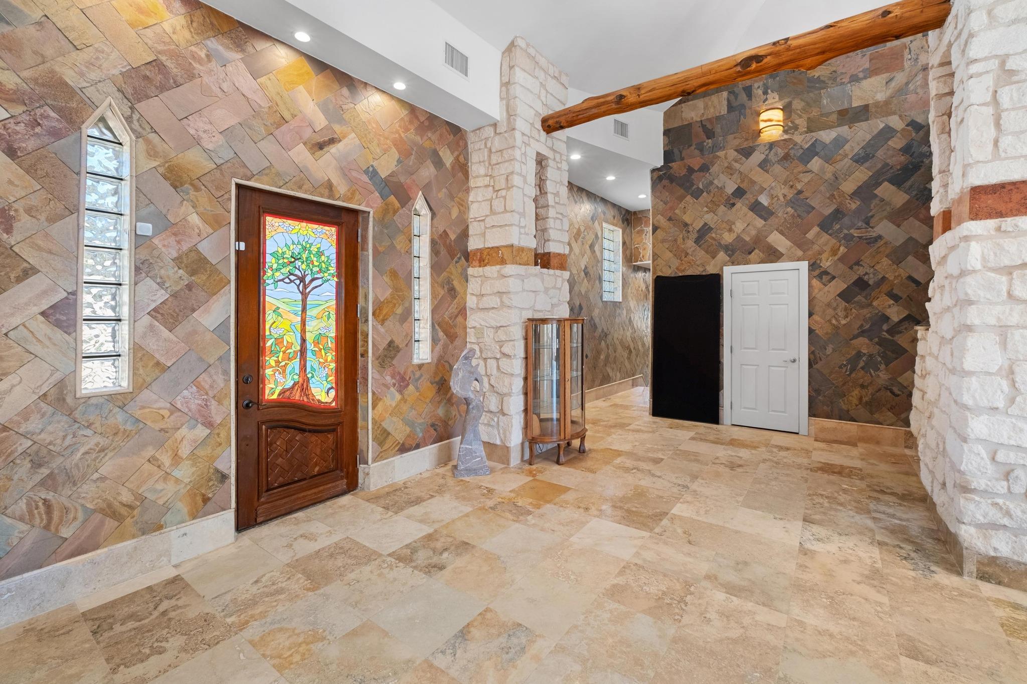 340 Barton Ranch Rd, Dripping Springs, TX 78620