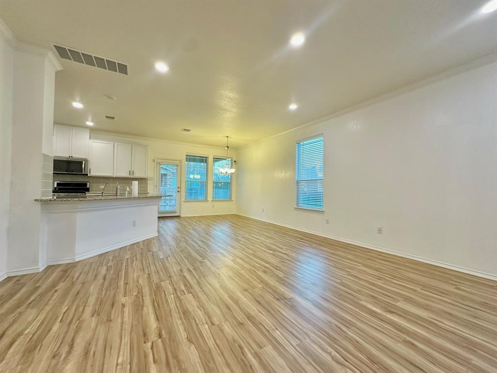 404 Buttercup Blvd # 44, Cedar Park, TX 78613