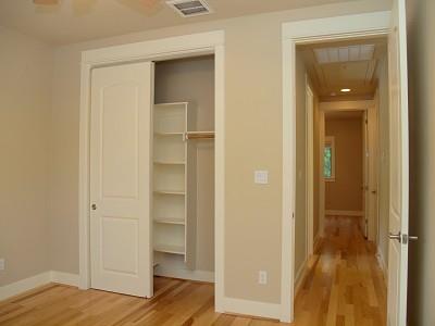 304 Zennia St, Austin, TX 78751