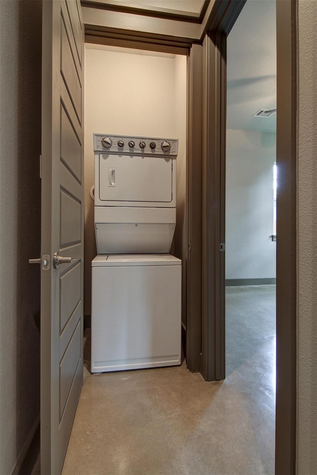 923 E 37th St, Austin, TX 78705