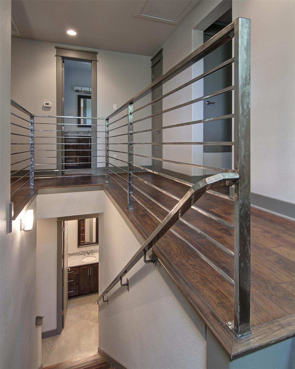 923 E 37th St, Austin, TX 78705