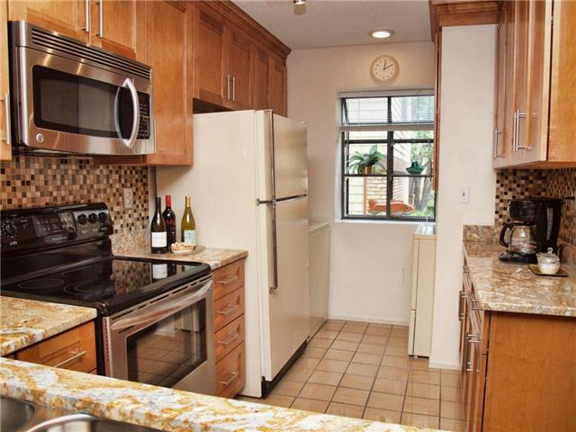 7122 Wood Hollow Dr # 10, Austin, TX 78731