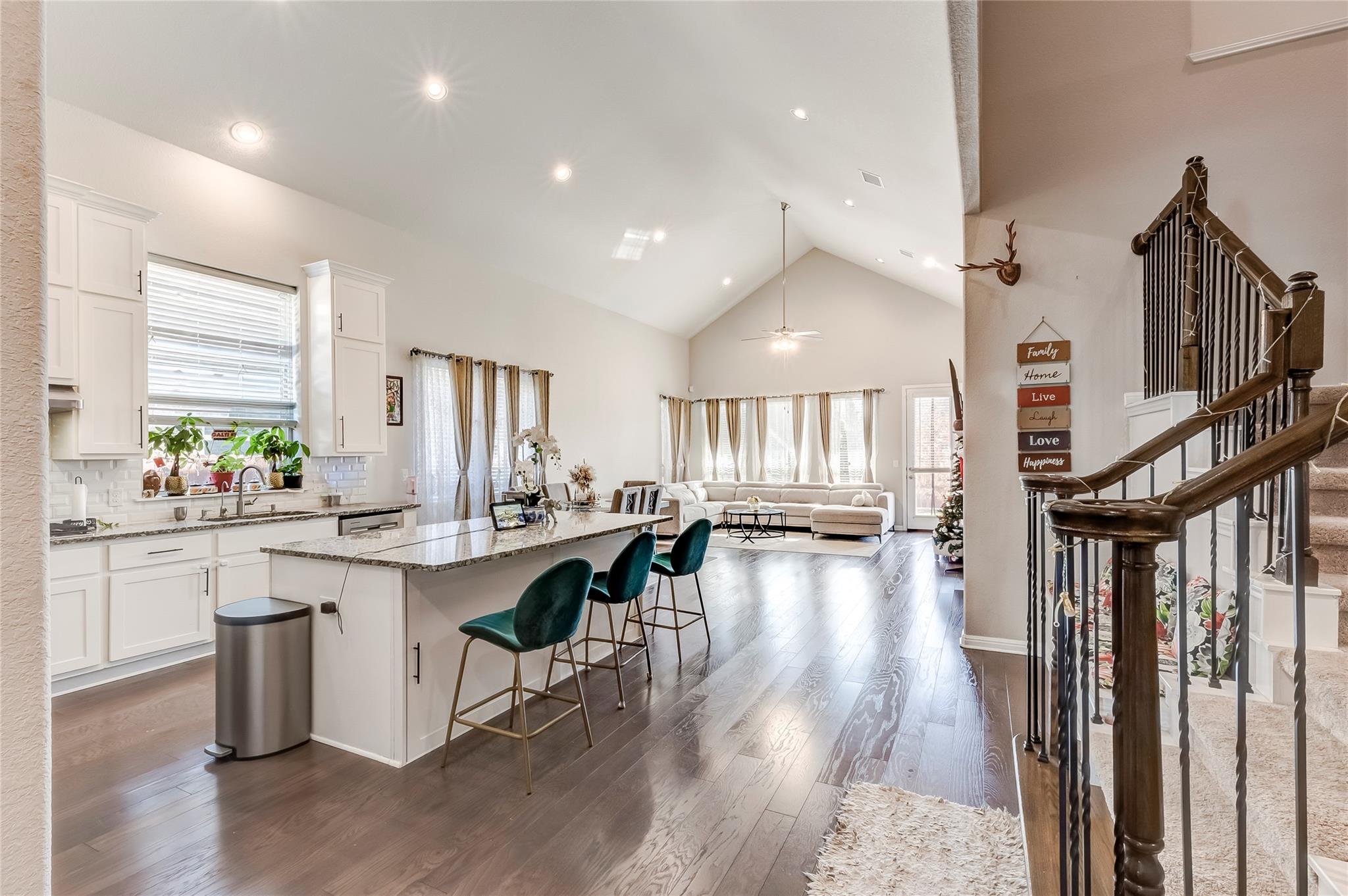 722 Kingston Pl, Cedar Park, TX 78613