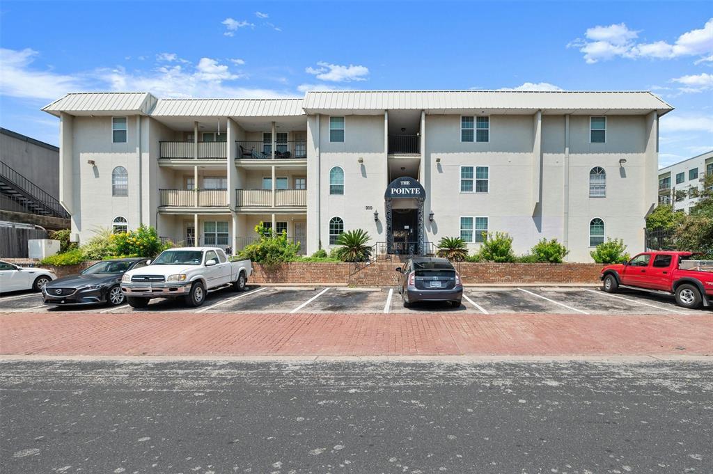 910 Duncan Ln # 19, Austin, TX 78705