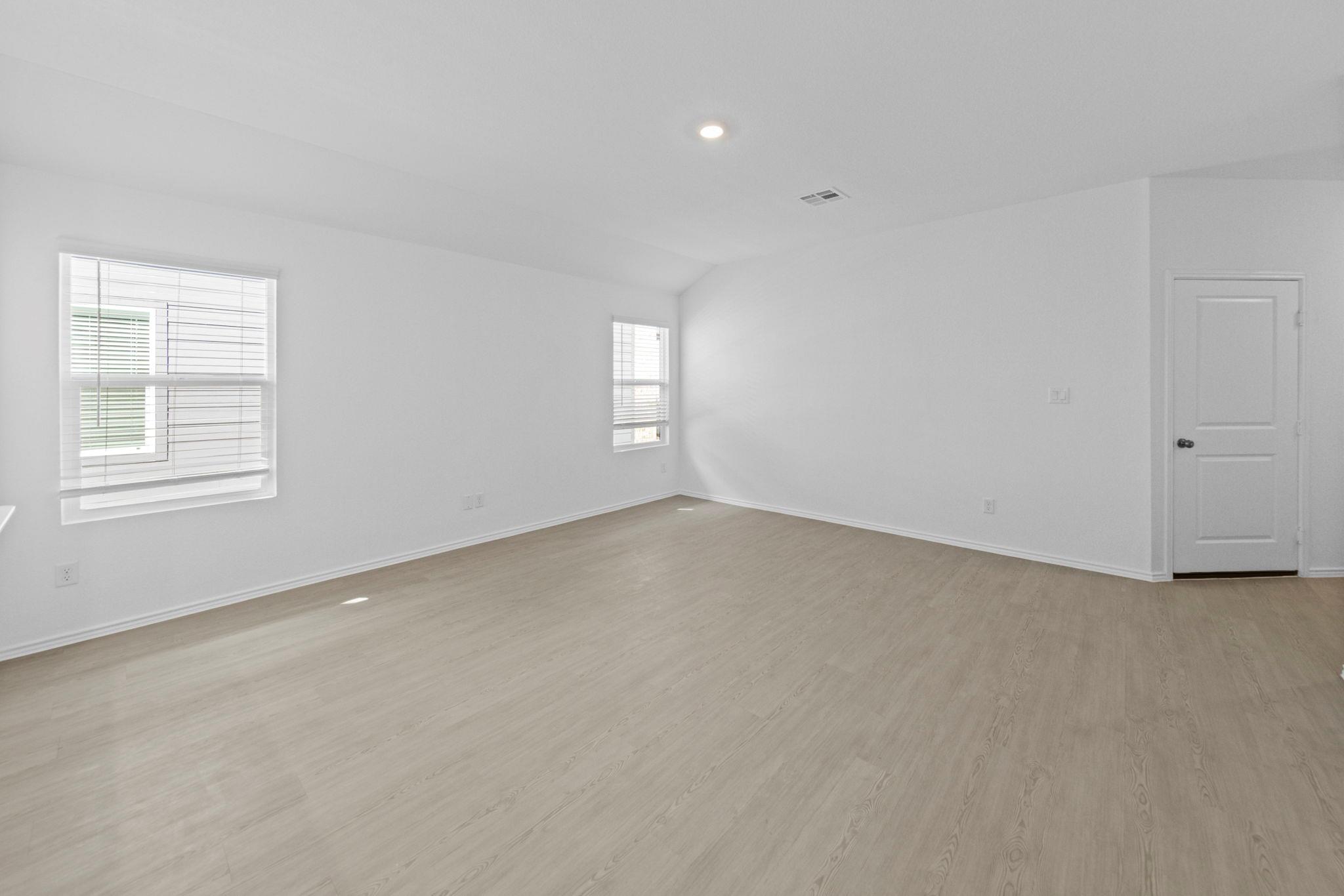 945 Soapstone Pass, Maxwell, TX 78666