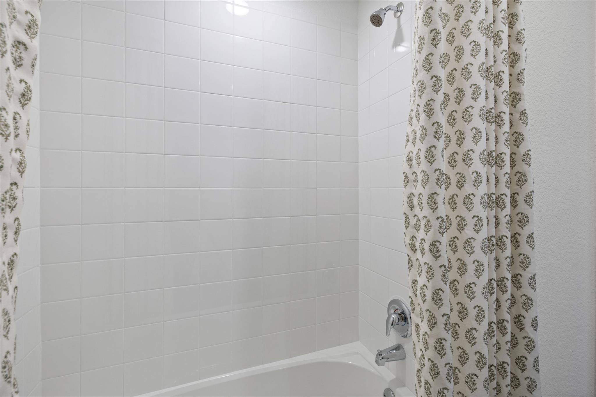 173 Balmorehea St, Kyle, TX 78640