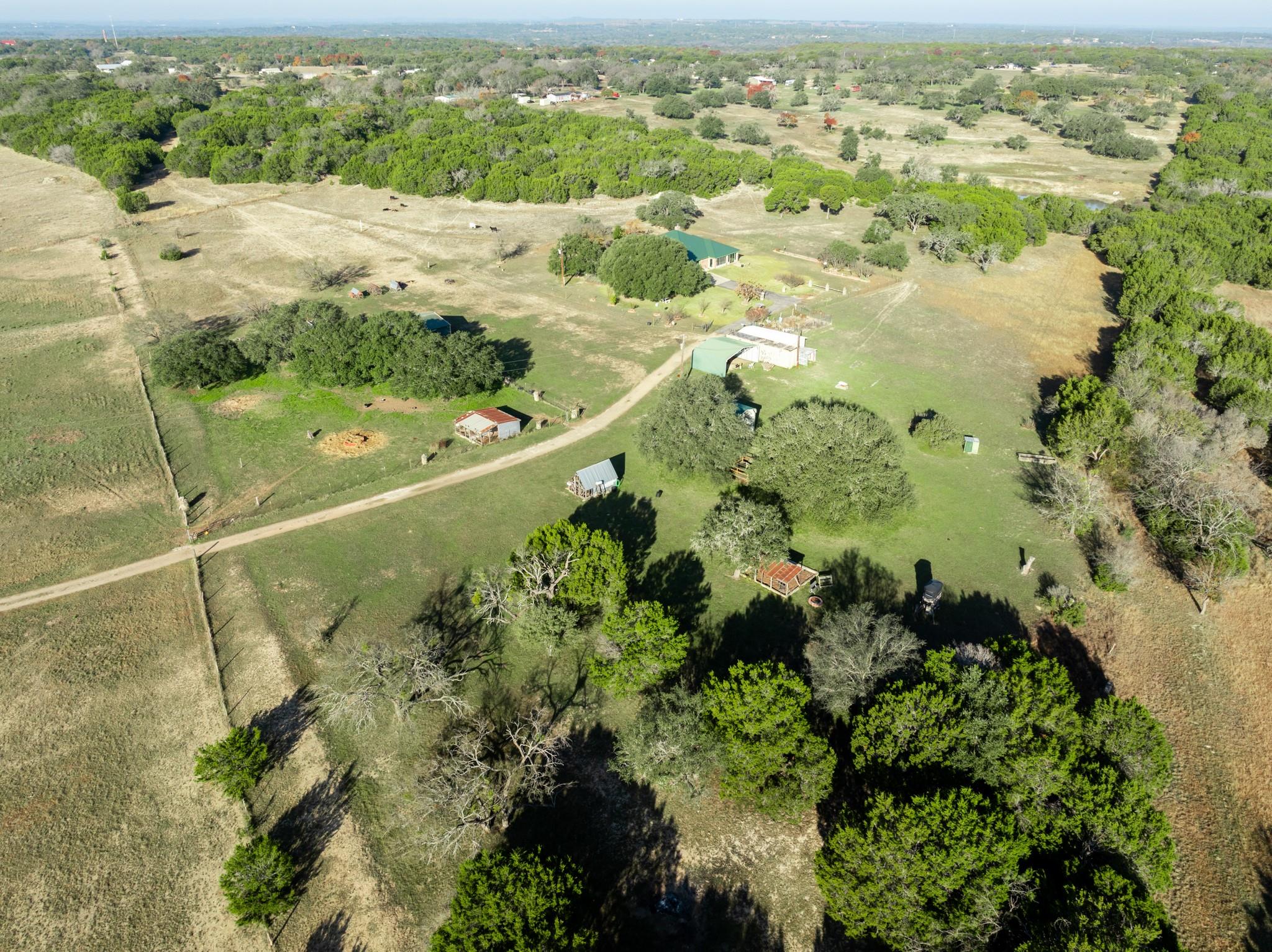 853 County Road 4390, Kempner, TX 76539