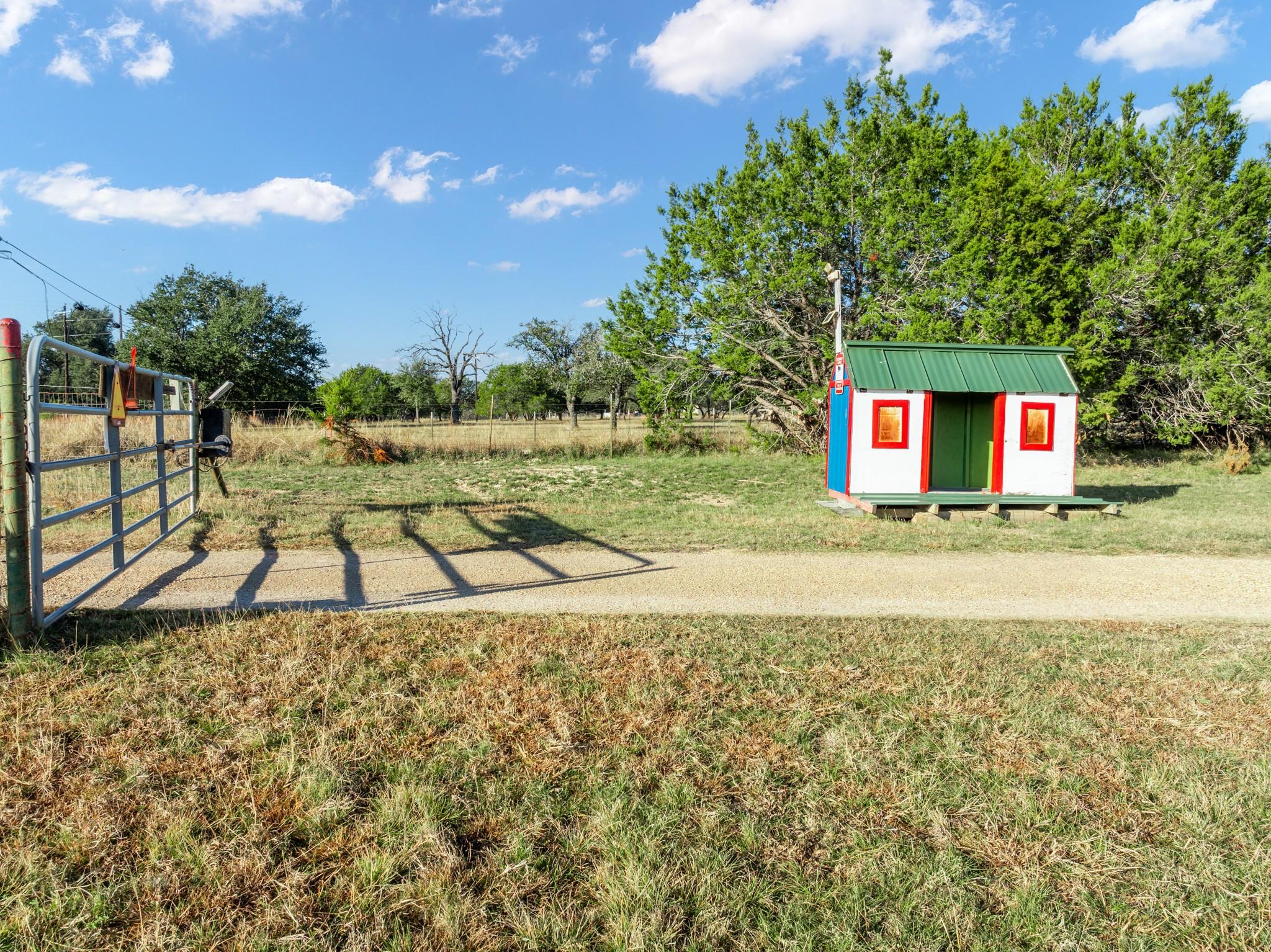 853 County Road 4390, Kempner, TX 76539