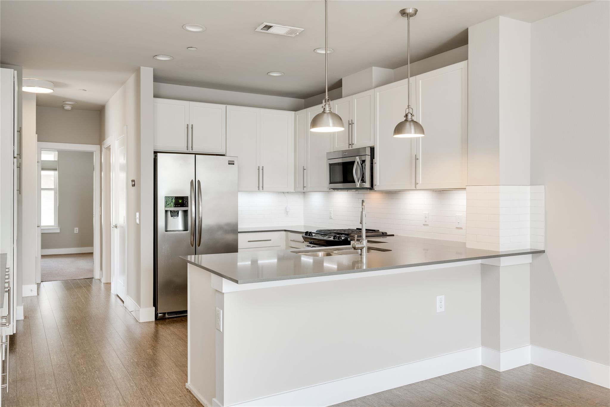 2724 Treble Ln # 324, Austin, TX 78704