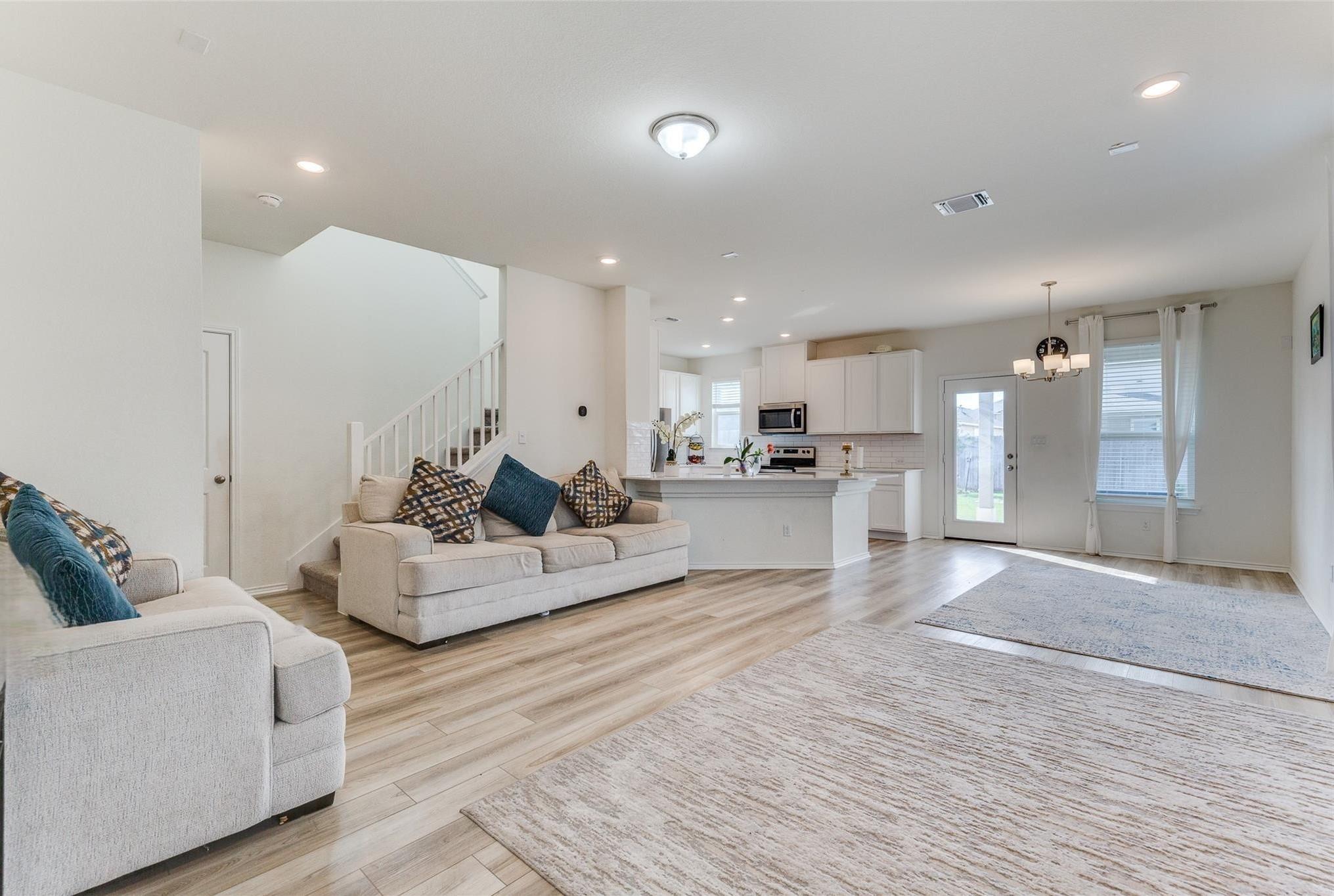 1109 Aronia Ln, Georgetown, TX 78626