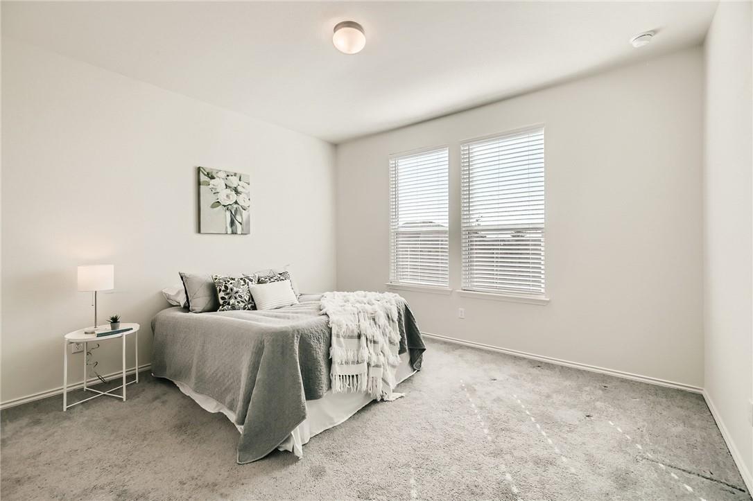 288 Eves Necklace Dr, Buda, TX 78610