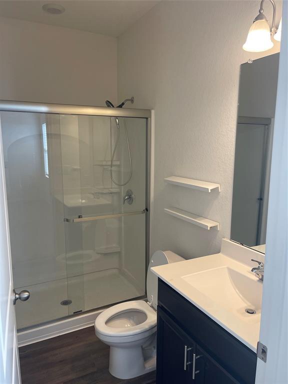 125 Peony Ln, Jarrell, TX 76537