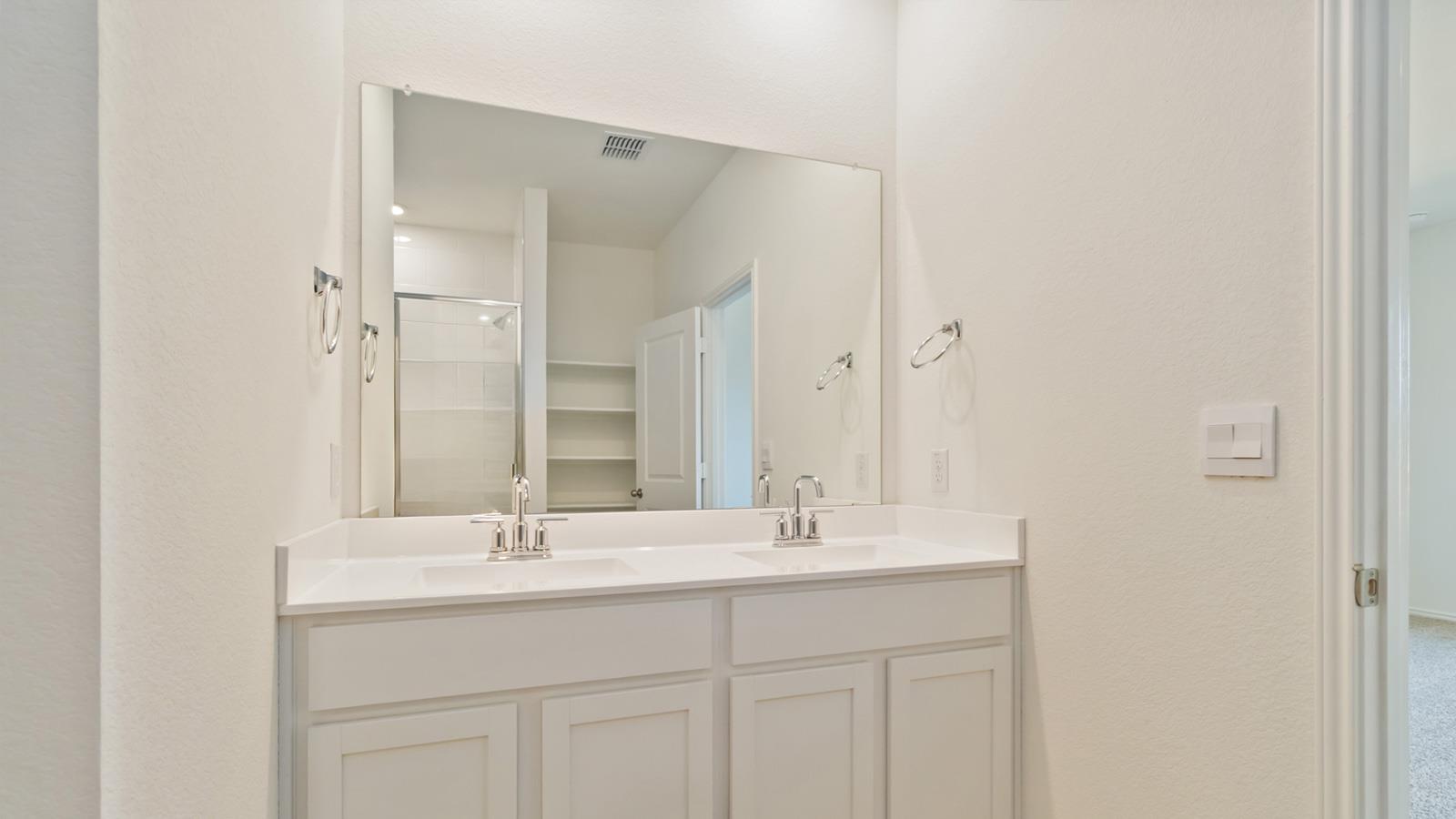 214 Balmorehea St, Kyle, TX 78640