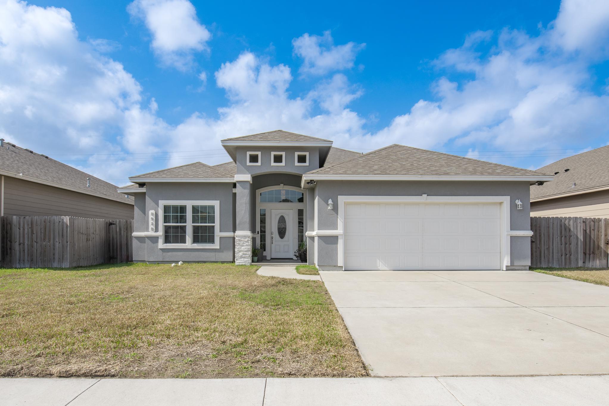 3913 Woodhouse Ln, Corpus Christi, TX 78414