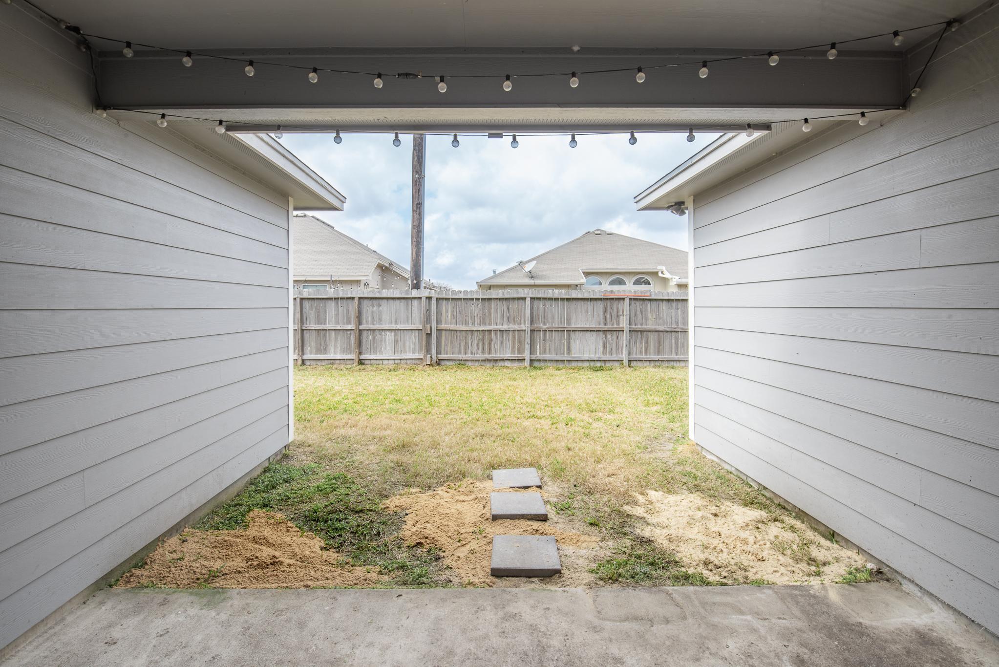 3913 Woodhouse Ln, Corpus Christi, TX 78414