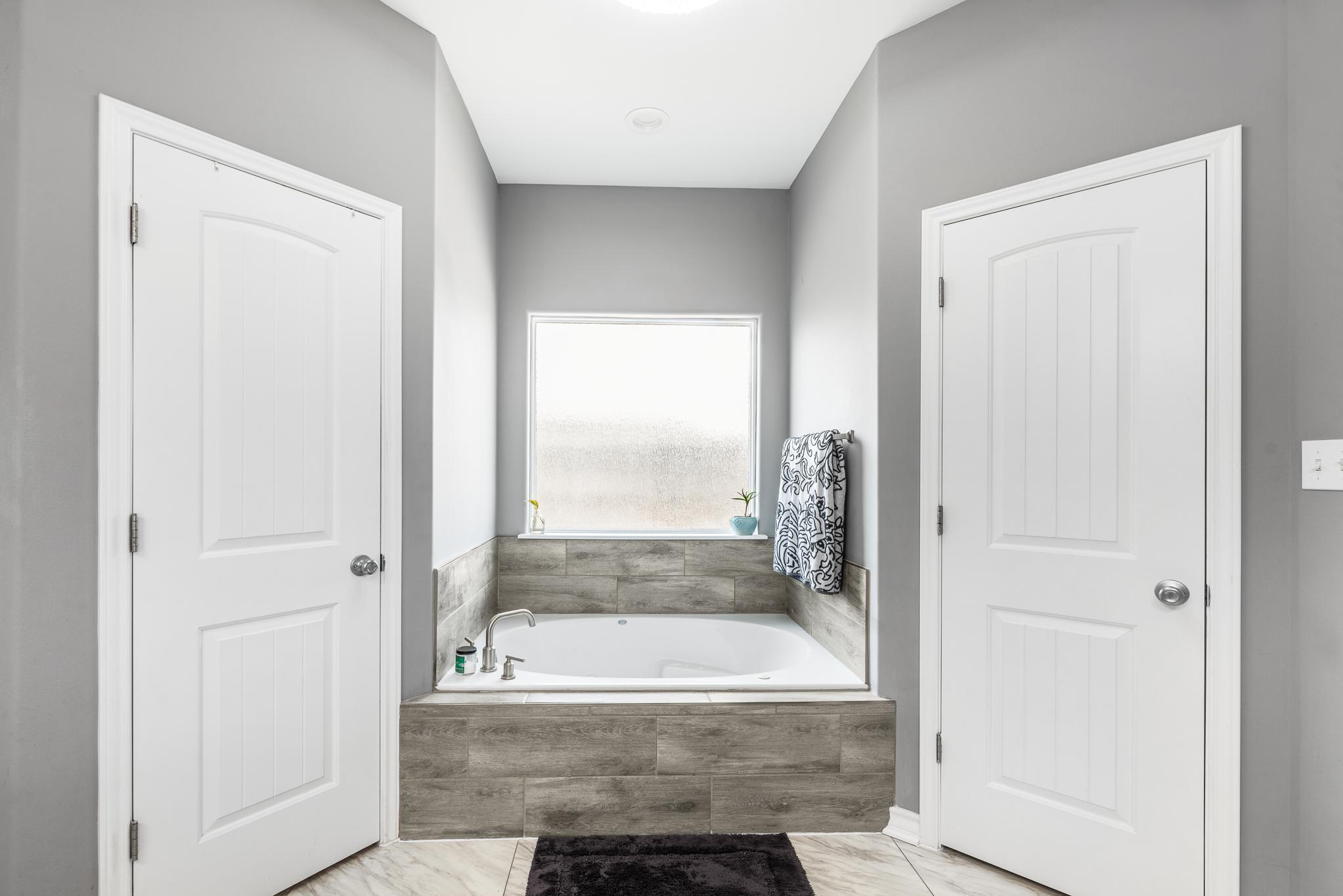 3913 Woodhouse Ln, Corpus Christi, TX 78414