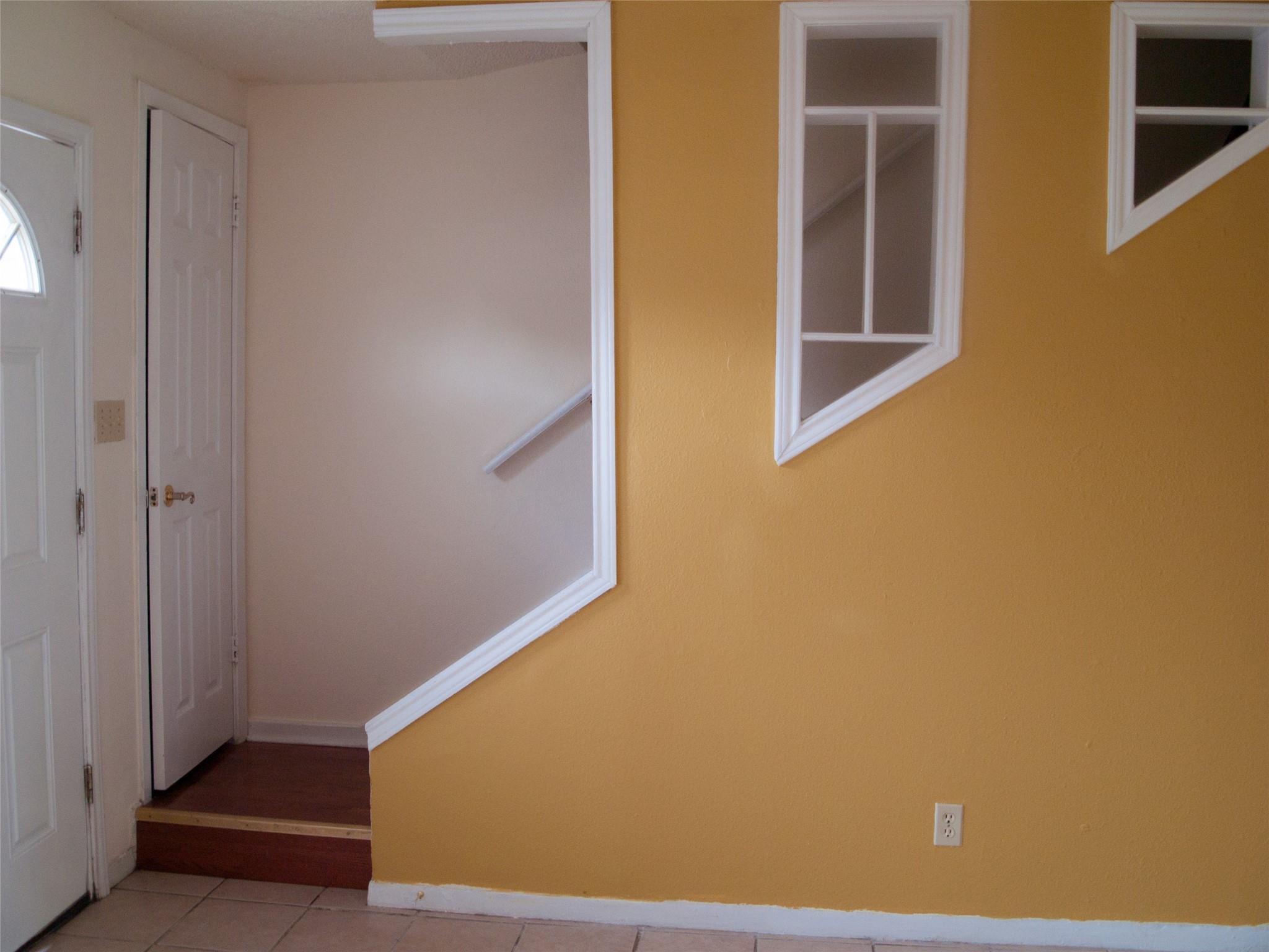 1745 WOOTEN PARK Dr # 101, Austin, TX 78757