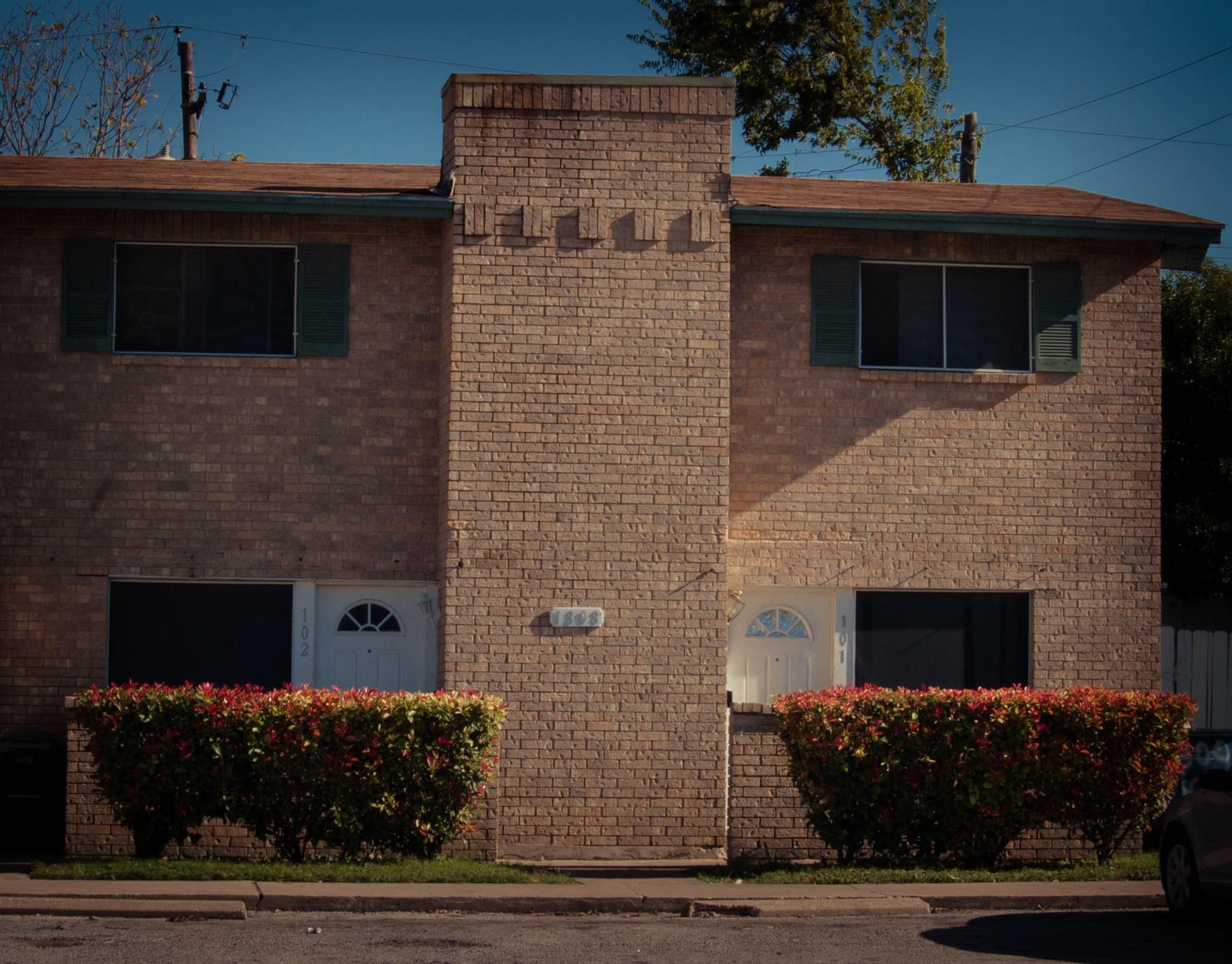 1745 WOOTEN PARK Dr # 101, Austin, TX 78757