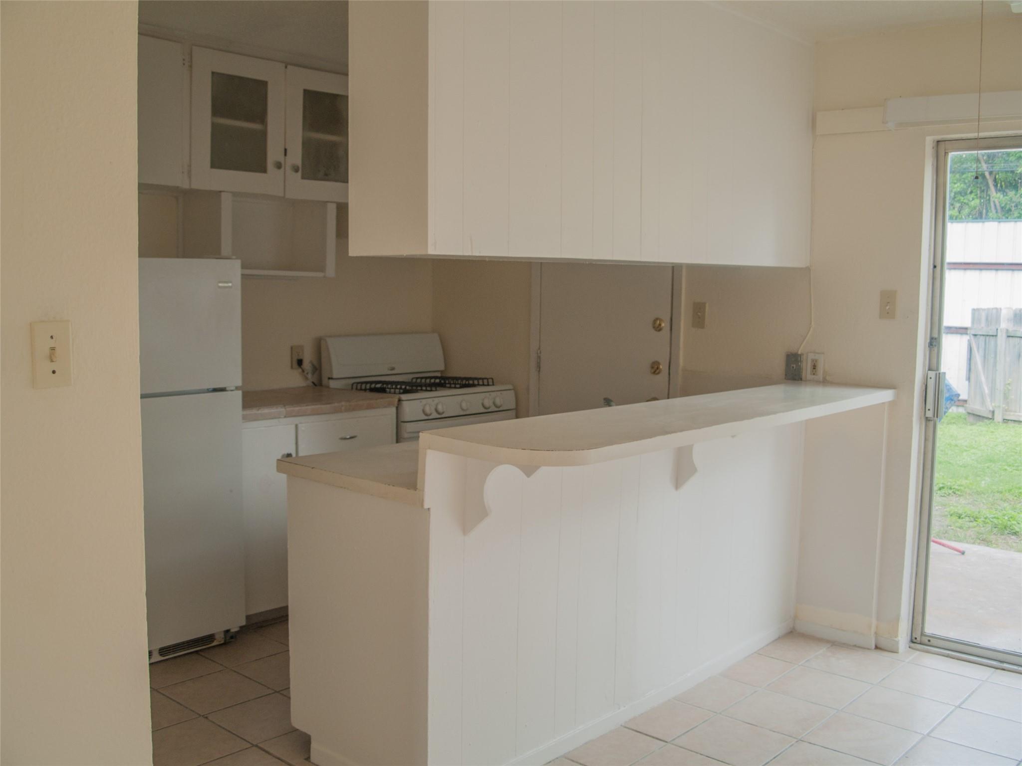 1745 WOOTEN PARK Dr # 101, Austin, TX 78757