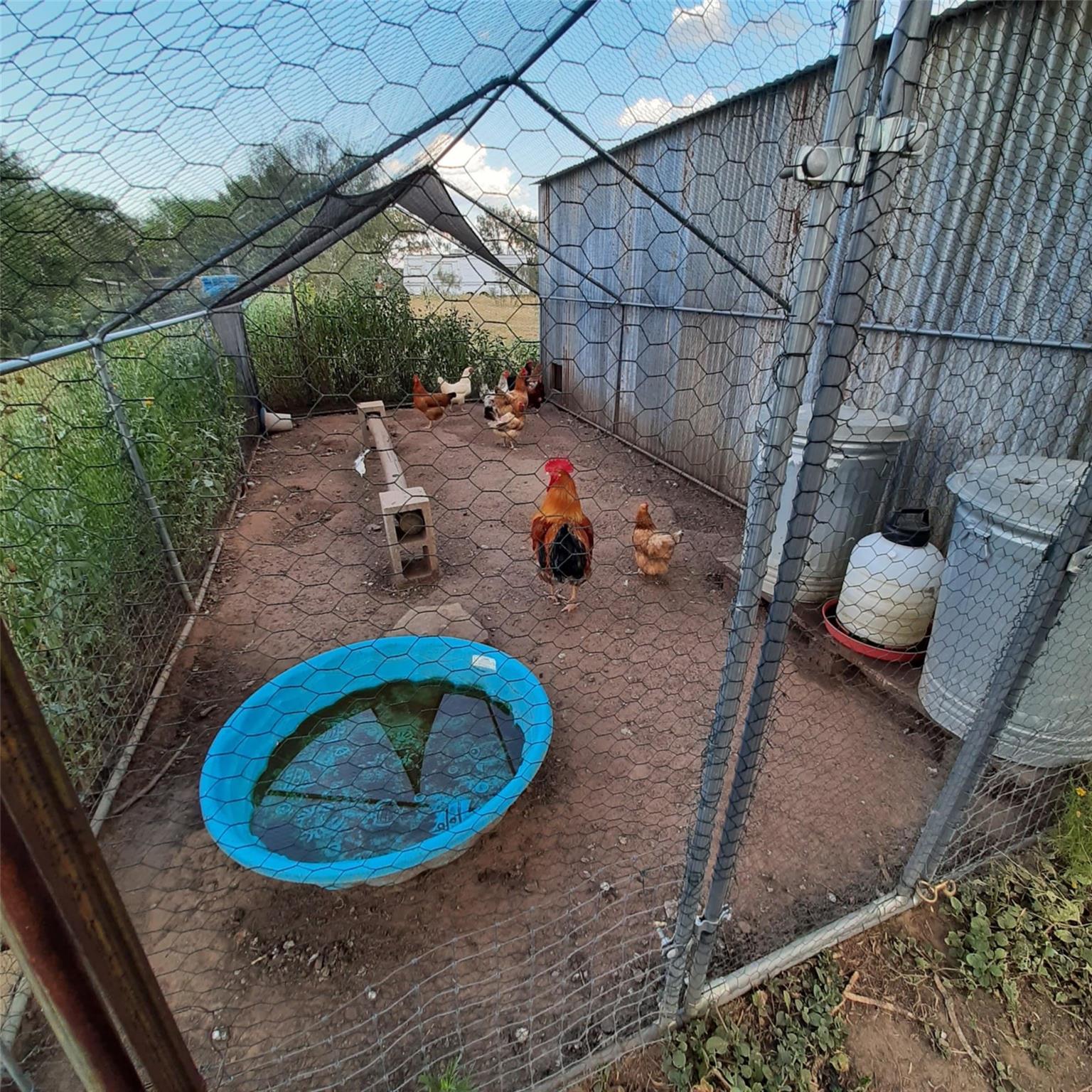 3160 Pettytown Rd, Dale, TX 78616