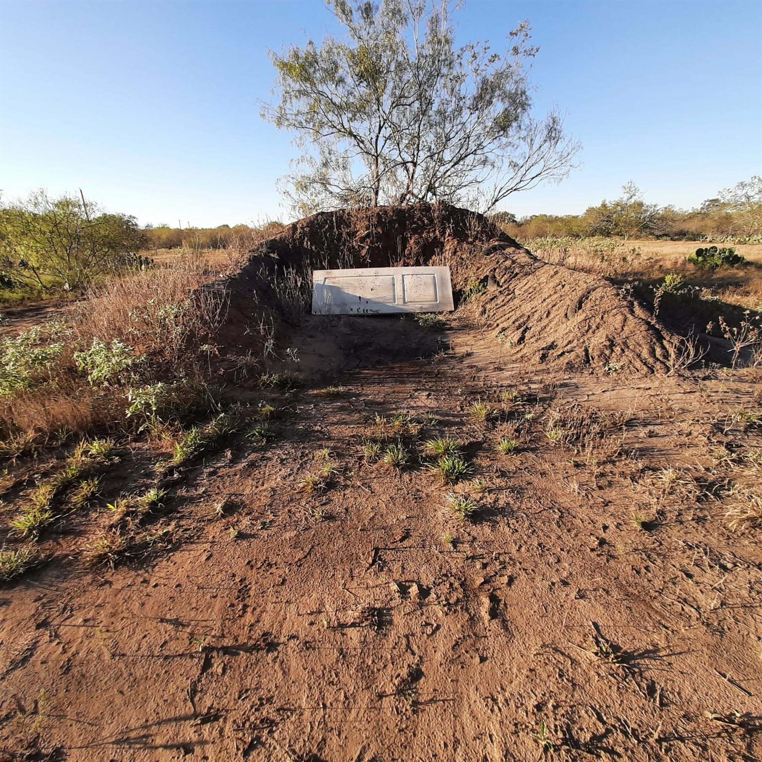 3160 Pettytown Rd, Dale, TX 78616