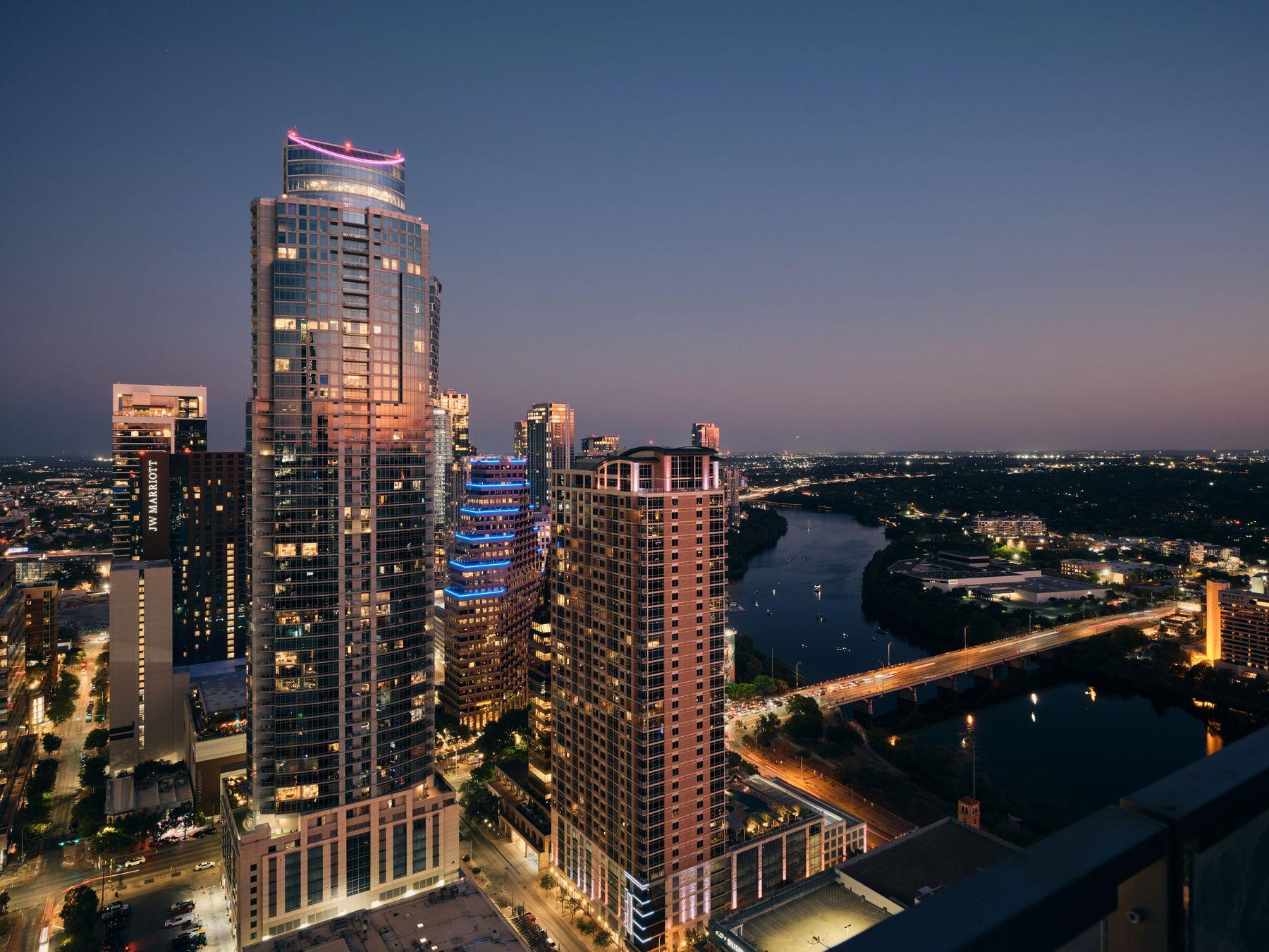 210 Lavaca St # 3504, Austin, TX 78701