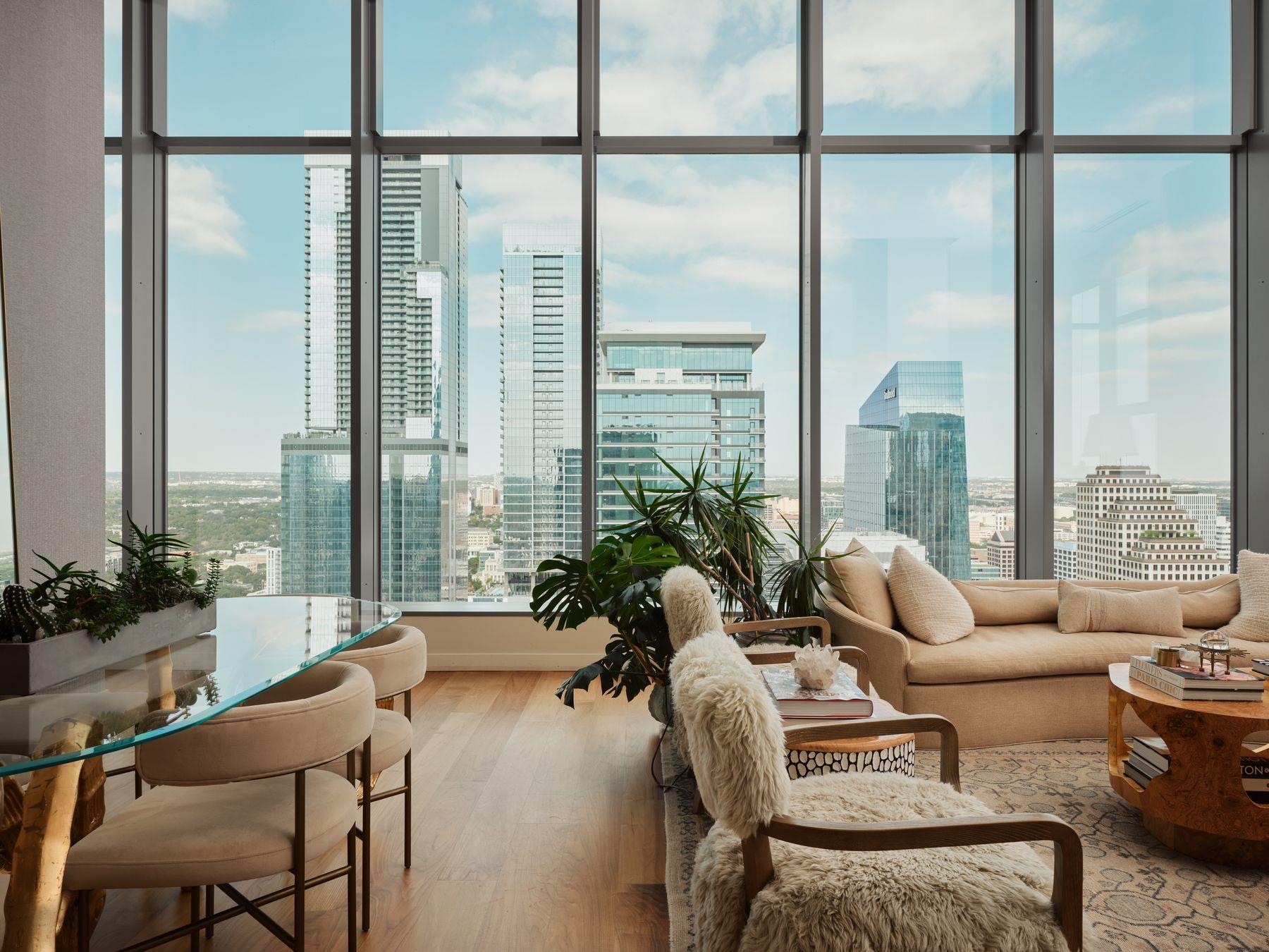 210 Lavaca St # 3504, Austin, TX 78701