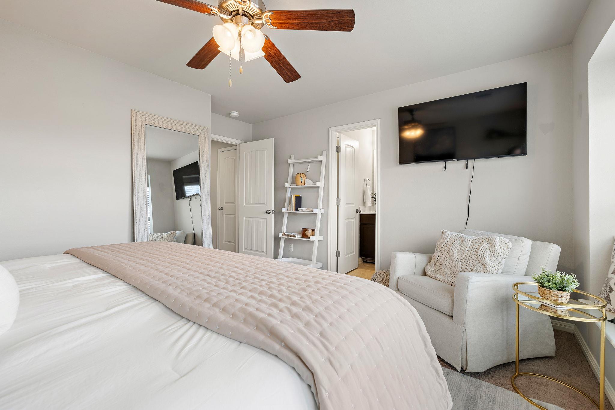 147 Wainscot Oak Way, San Marcos, TX 78666