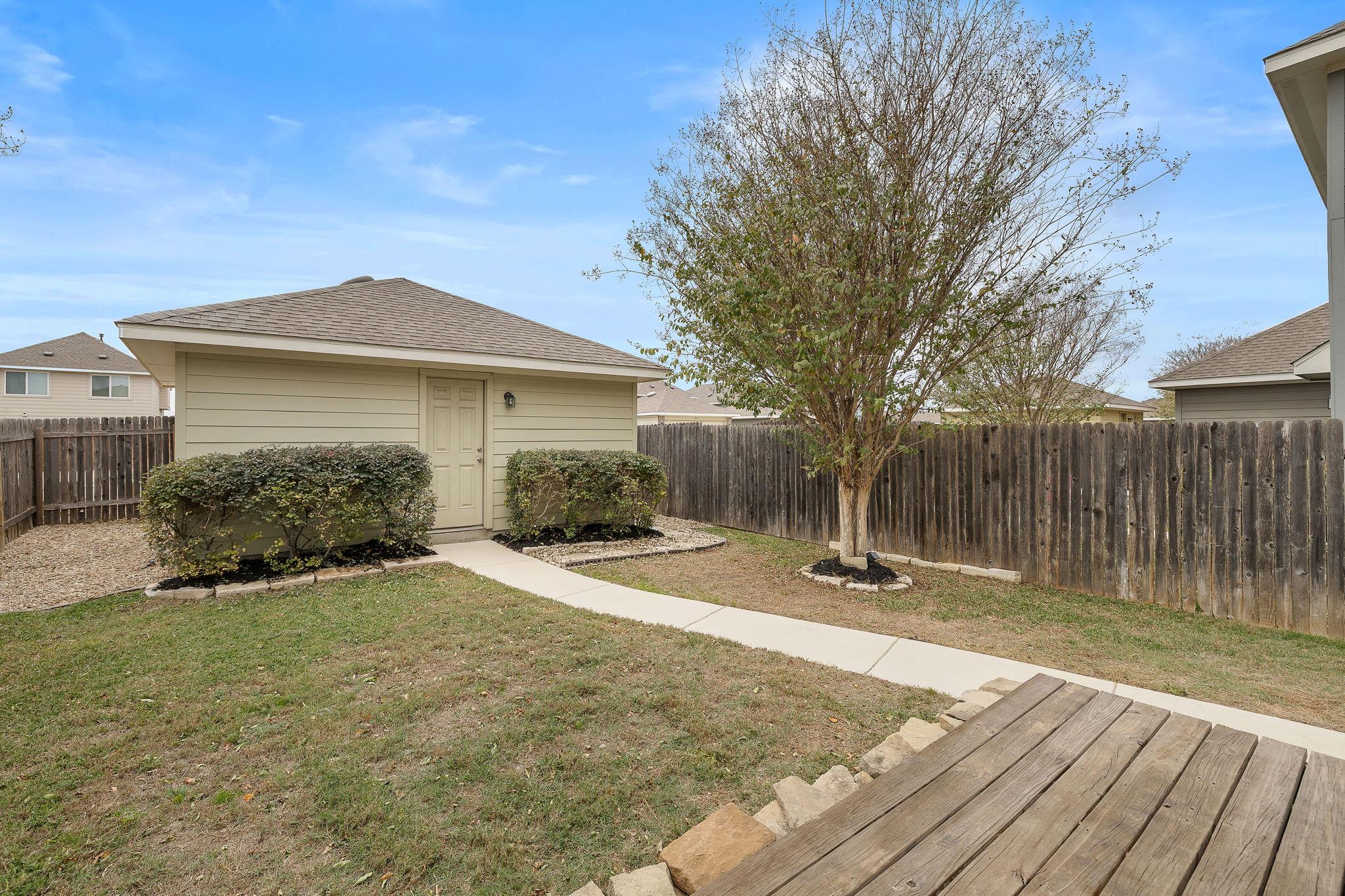 147 Wainscot Oak Way, San Marcos, TX 78666