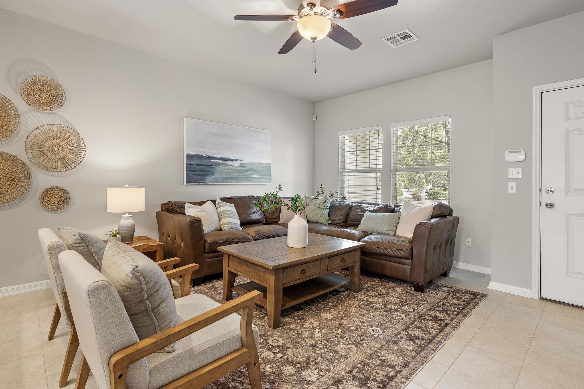 147 Wainscot Oak Way, San Marcos, TX 78666