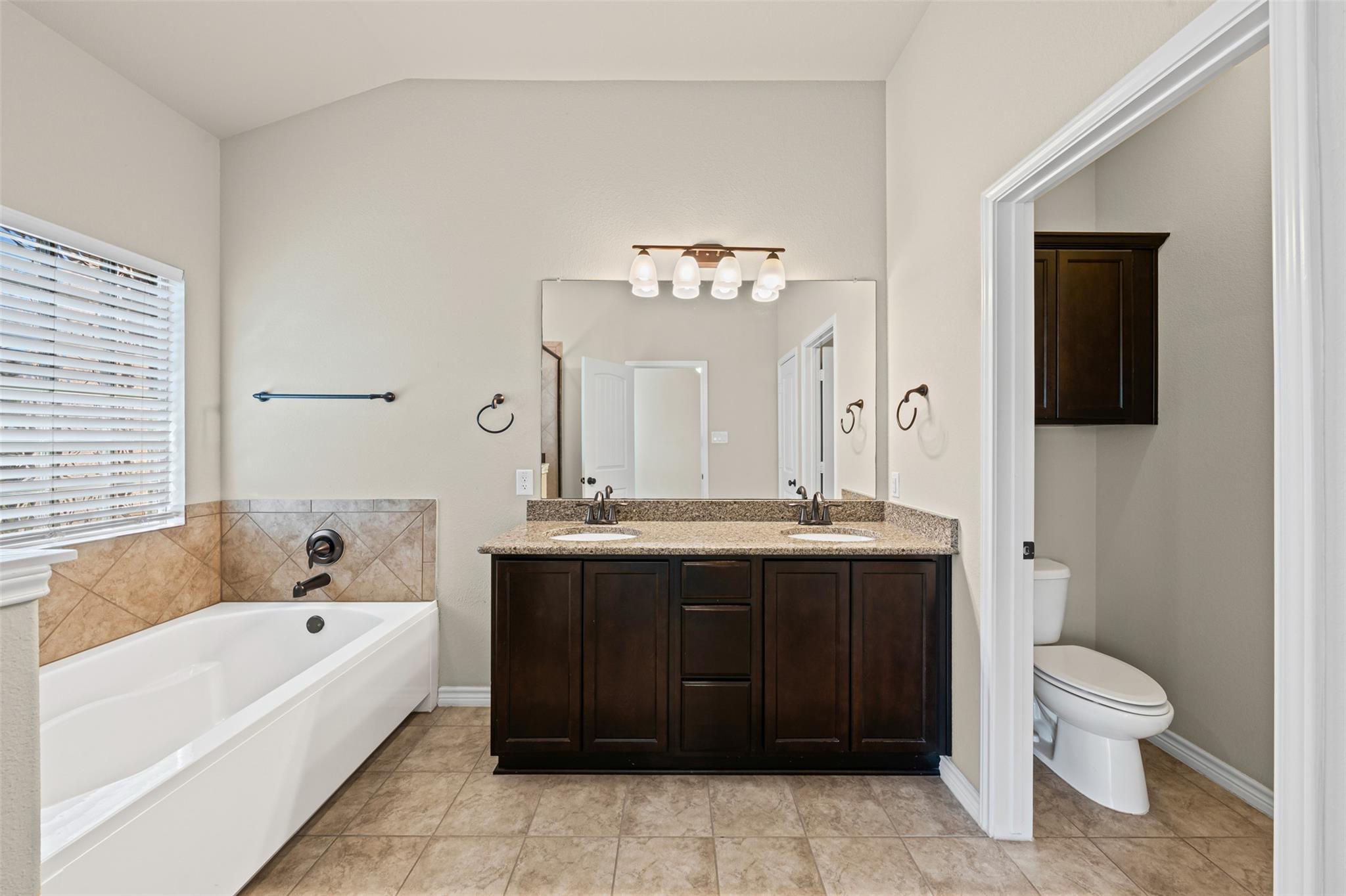 5502 Juno Dr, Belton, TX 76513