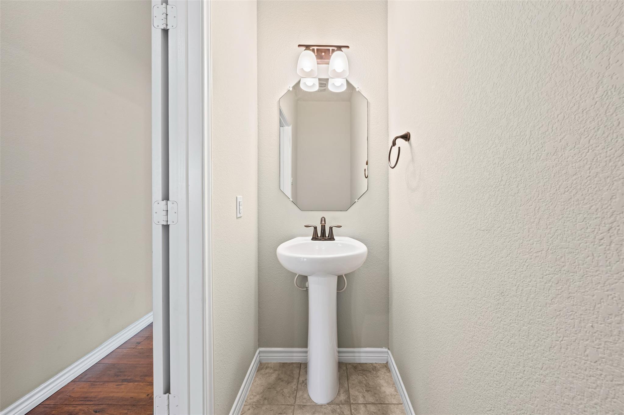 5502 Juno Dr, Belton, TX 76513