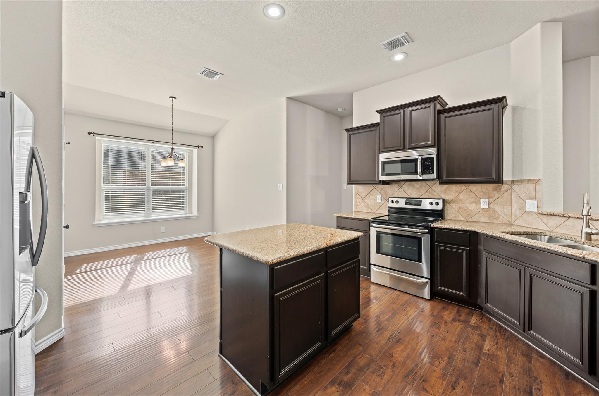 5502 Juno Dr, Belton, TX 76513