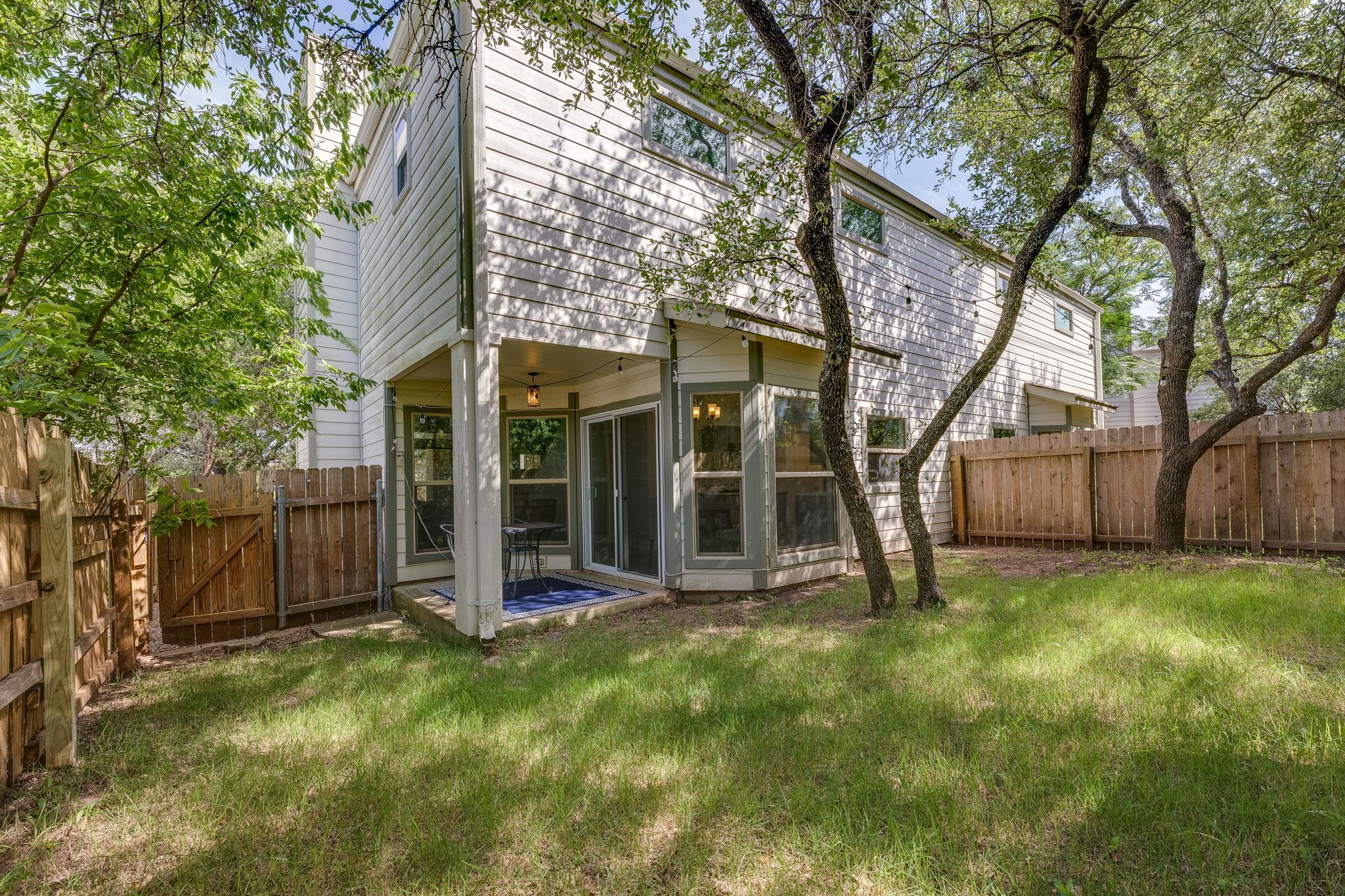 8304 Bradford Edward Cv # B, Austin, TX 78759