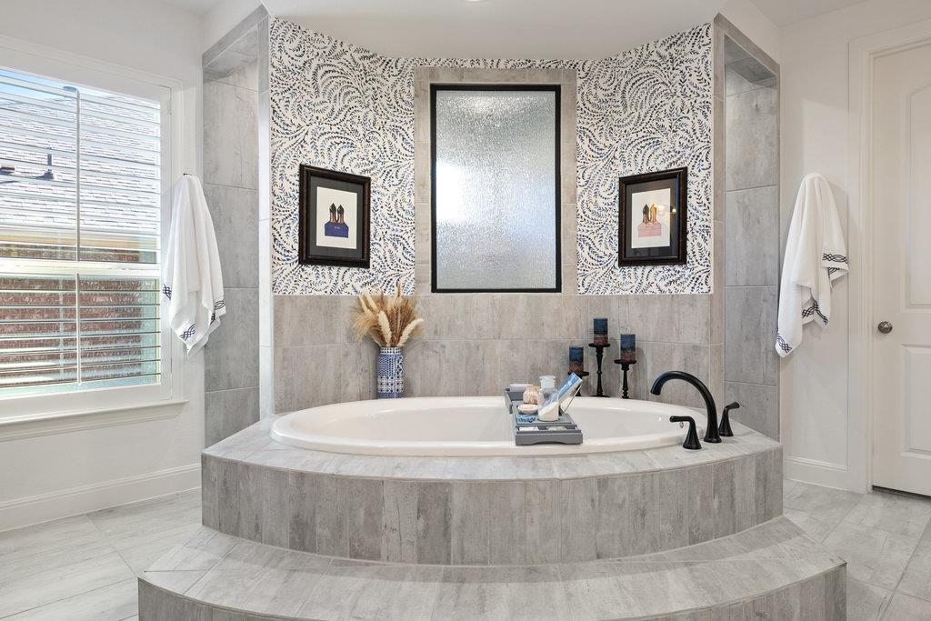 290 Brentwood Dr, Austin, TX 78737