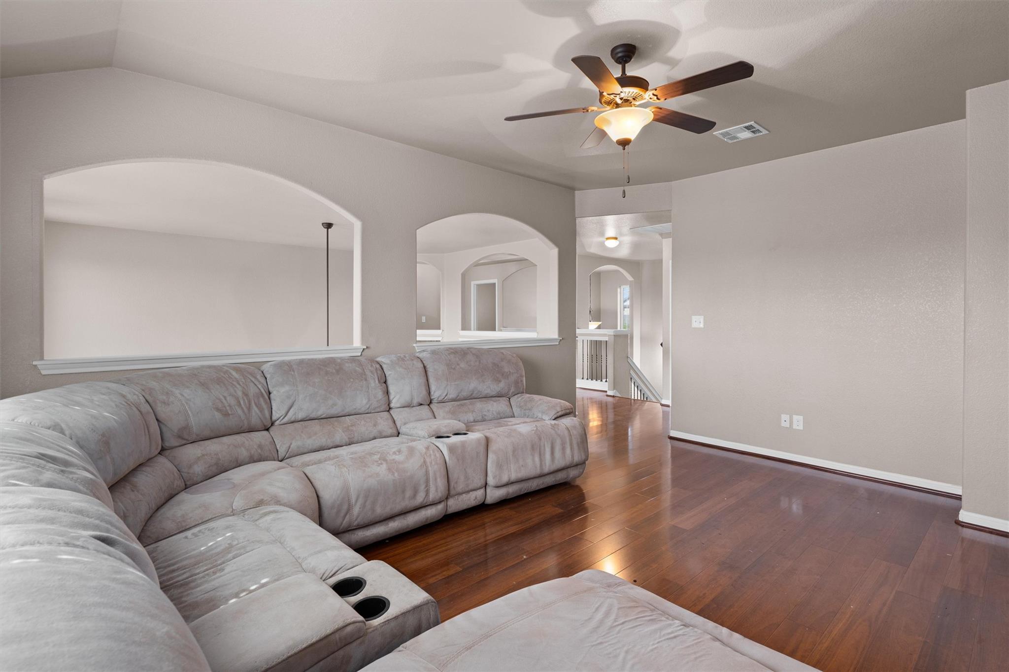 5941 Mantalcino Dr, Round Rock, TX 78665