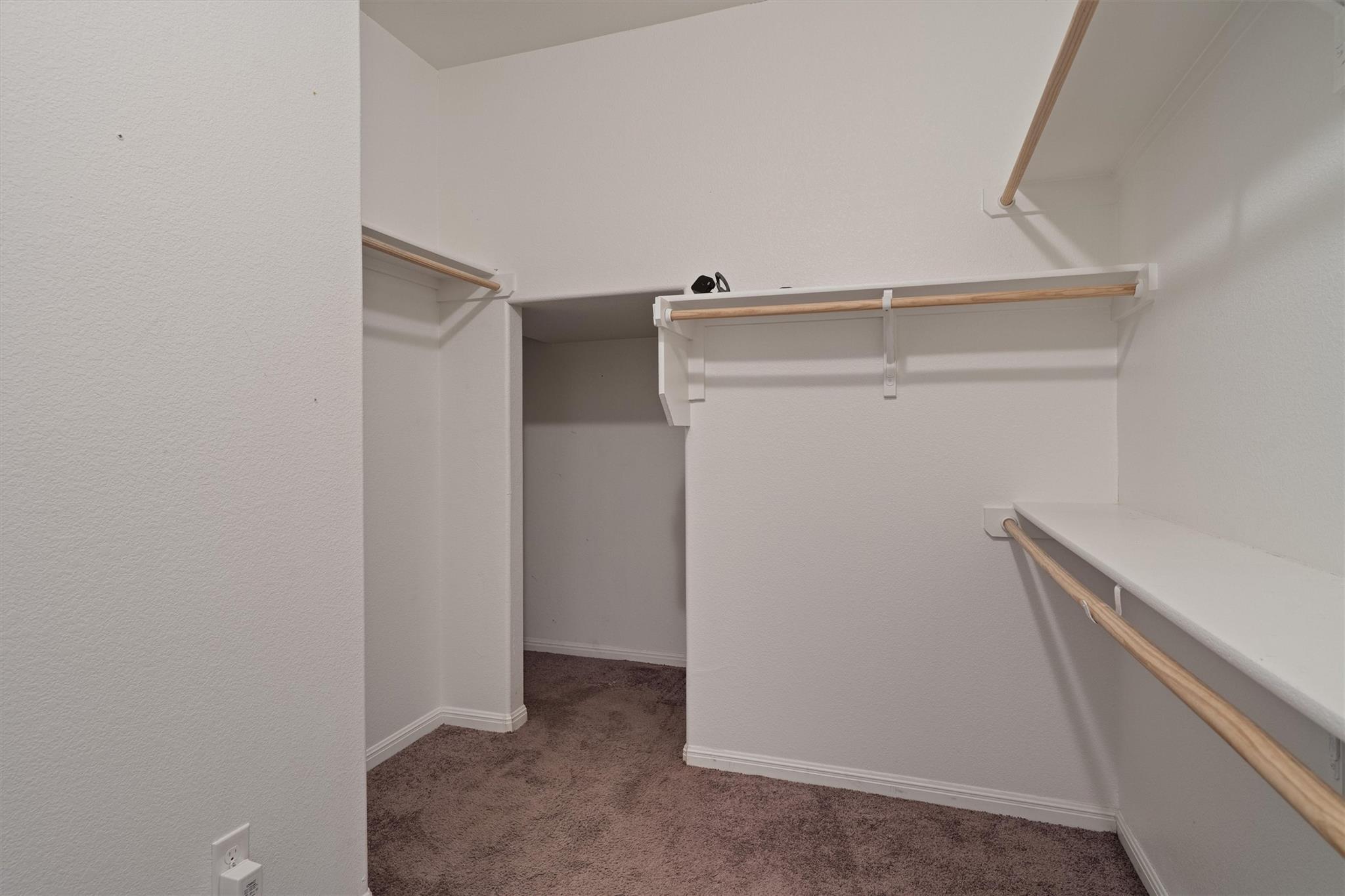 5941 Mantalcino Dr, Round Rock, TX 78665