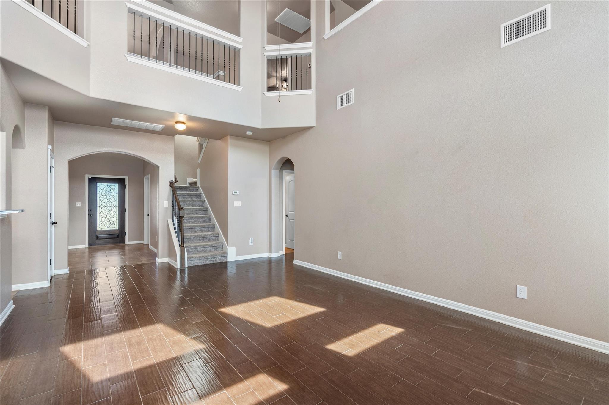 5941 Mantalcino Dr, Round Rock, TX 78665