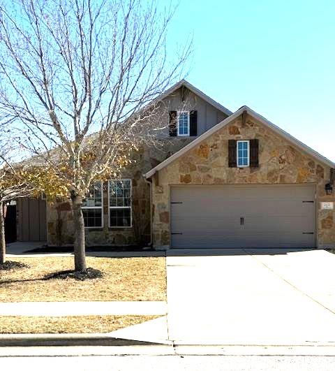 213 Peggy Dr, Liberty Hill, TX 78642