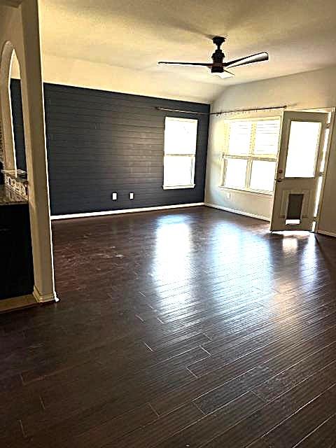 Liberty Hill, TX 78642