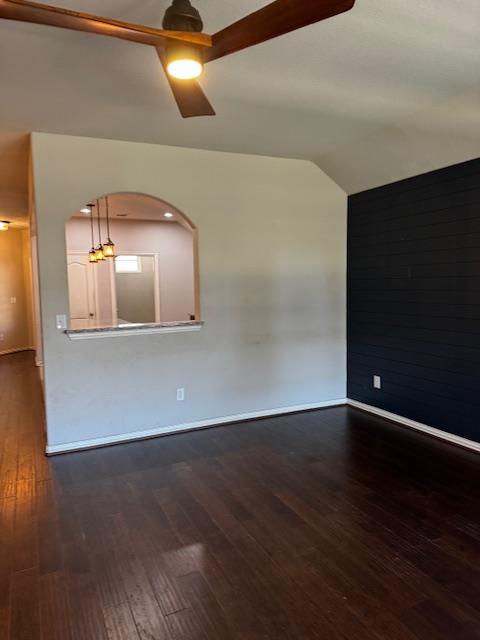 213 Peggy Dr, Liberty Hill, TX 78642