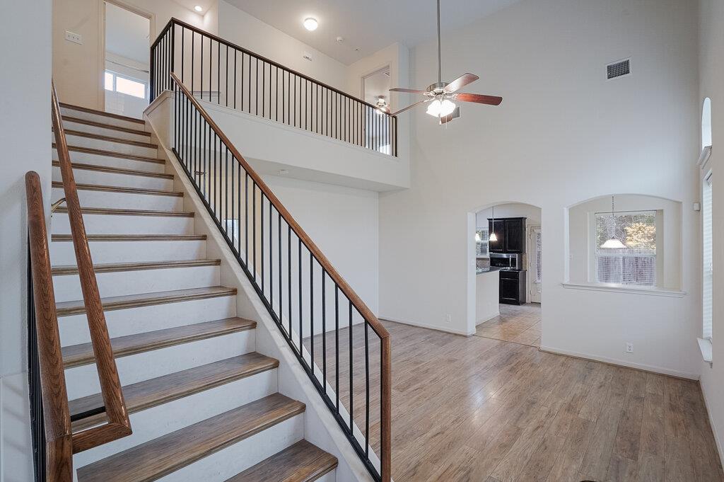 10837 Worn Sole Dr, Austin, TX 78754