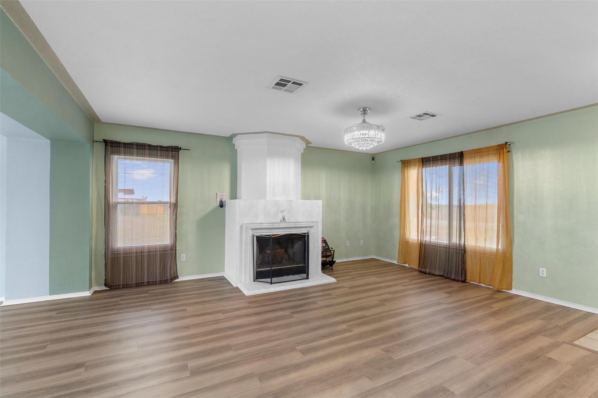 130 Siebert Dr, Kyle, TX 78640