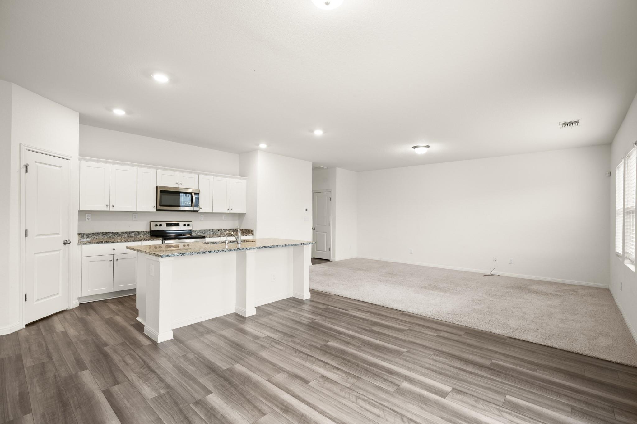 109 Gray Fox Loop, Hutto, TX 78634