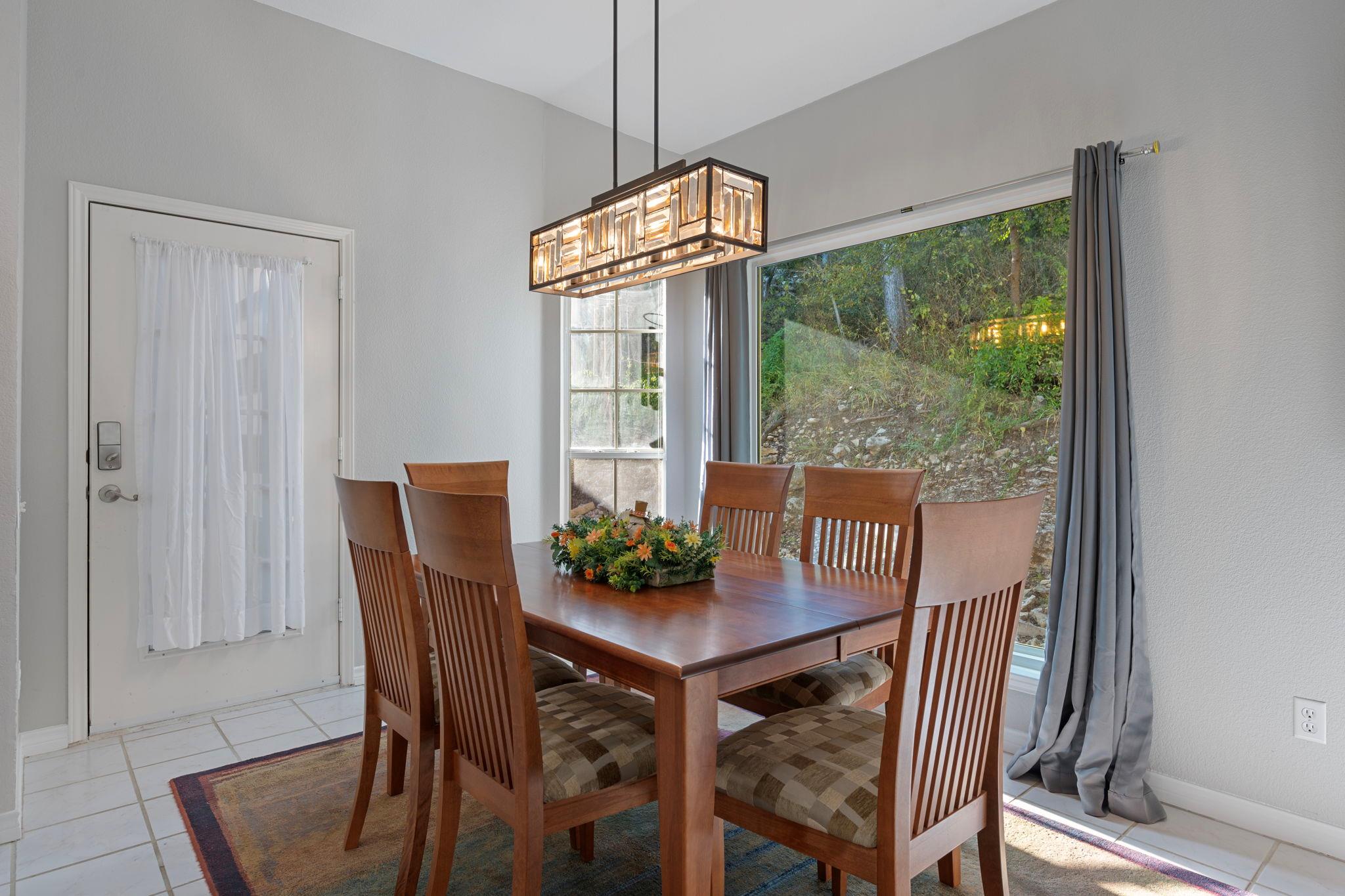 2700 Pearce Rd, Austin, TX 78730