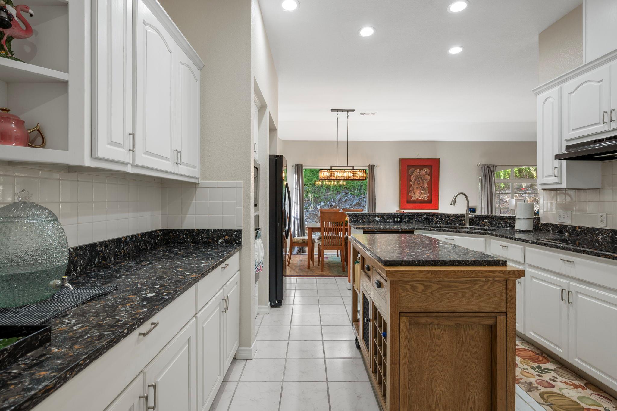 2700 Pearce Rd, Austin, TX 78730