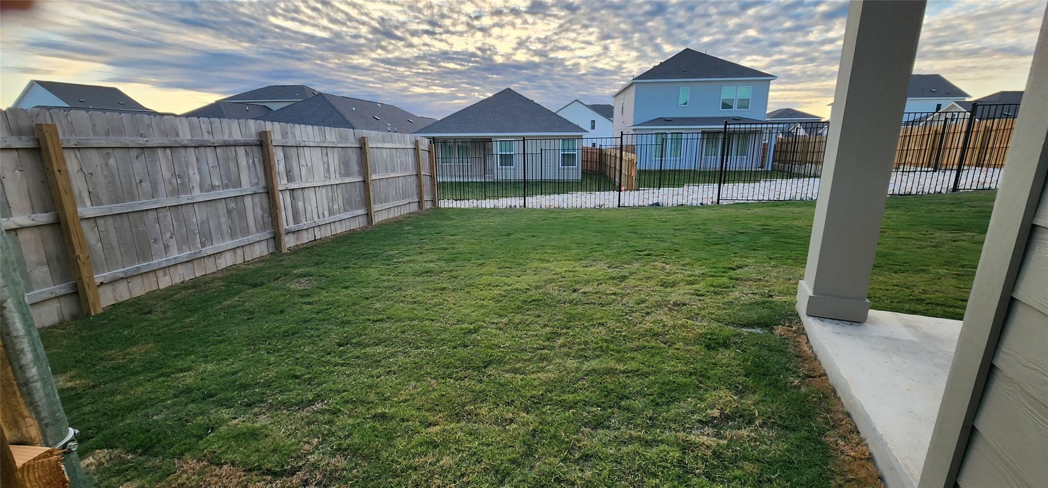 2333 Moon Tower Trl, Leander, TX 78641