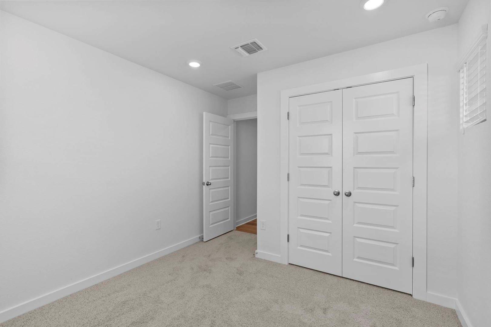 6400 Stockman Dr # 6, Austin, TX 78747